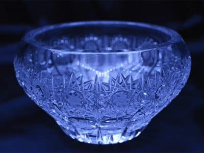 Krištálová brúsená dóza 16 cm s viečkom