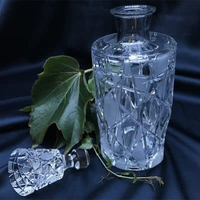 Krištáľová brúsená whisky fľaša 550 ml