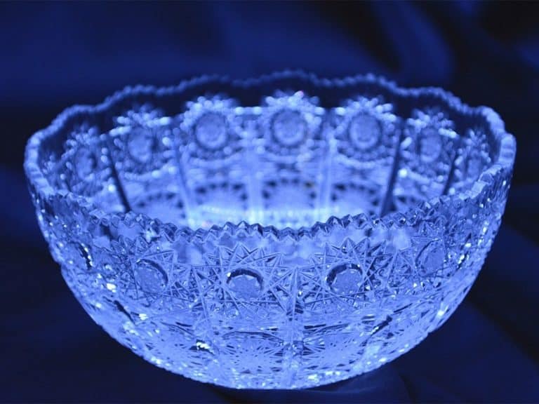 Geschliffene Kristallschale 14 cm