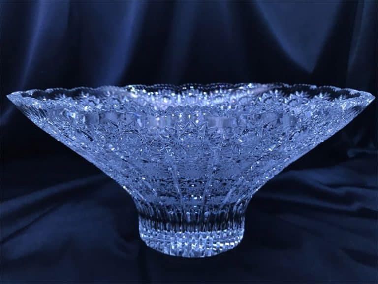Geschliffene Kristallschale 33 cm