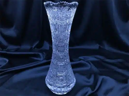 Geschliffene Kristallvase 25 cm