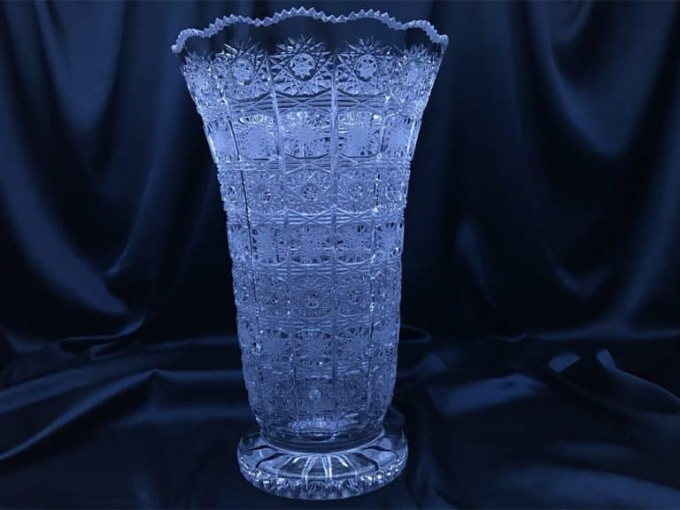 Geschliffene Kristallvase 30 cm