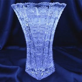 Geschliffene Kristallvase 27 cm