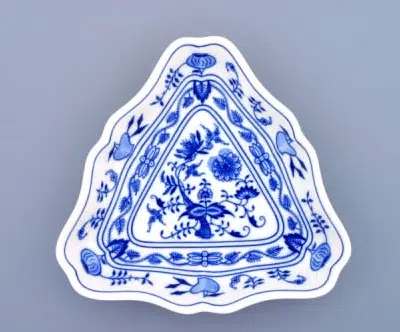 Zwiebelmuster - Dreieckige Salatschüssel 19,5 cm - Original Zwiebelmuster Porzellan, 1. Wahl