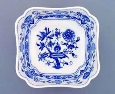 Zwiebelmuster - 4-seitige Salatschüssel 21 cm hoch - Original Zwiebelmuster, erste Qualität