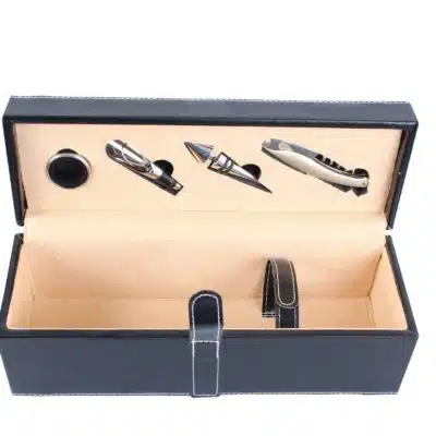 Geschenk-Weinbox aus Leder mit Zubehör