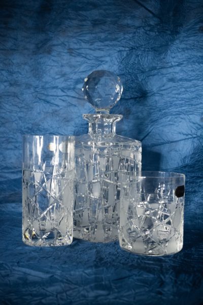 Set Whiskyflasche mit Kristallschliff, 1 + 6 Gläser