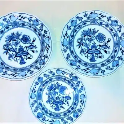 Zwiebelmuster - 18-teiliges Tellerset - Original Zwiebelmuster-Porzellan, 1. Wahl