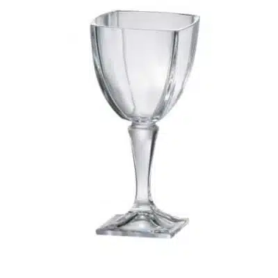 Gläser sind aus Stielglas 300 ml, 6er-Set