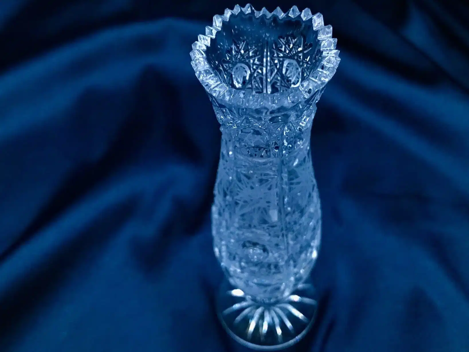 Geschliffene Kristallvase 15 cm – Bild 3