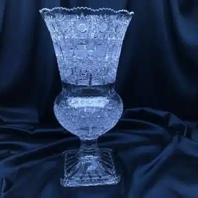 Geschliffene Kristallvase 33,5 cm