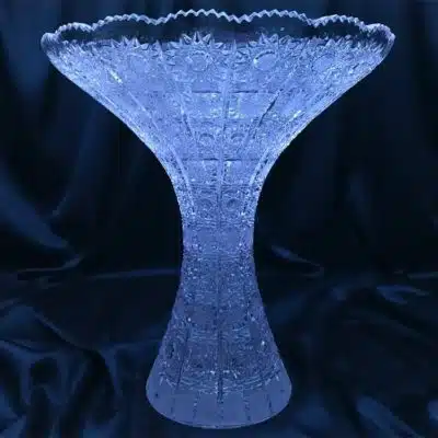Geschliffene Kristallvase 30 cm