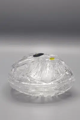 ÚSVIT-Glas aus geschliffenem Kristall, 6,5 cm, mit Deckel