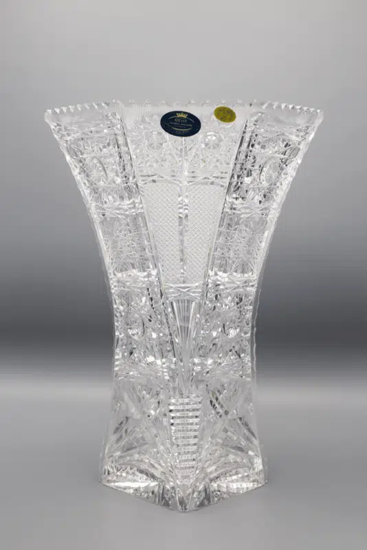 Geschliffene Kristallvase ÚSVIT 28 cm