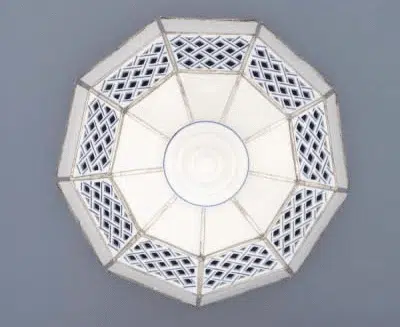 Cibulák – Tienidlo k lampe vitrážové, prelamované 35 cm – originálny cibulák Dubí – 1. akosť