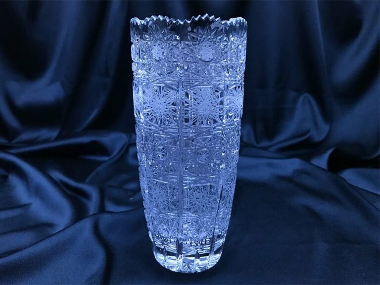 Geschliffene Kristallvase 20 cm