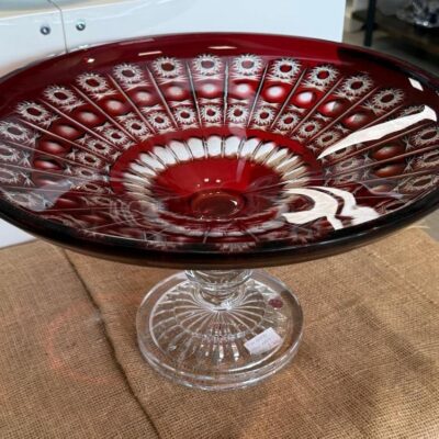 Exklusive handgeschliffene Kristallschale auf Sockel 45 x 26 cm